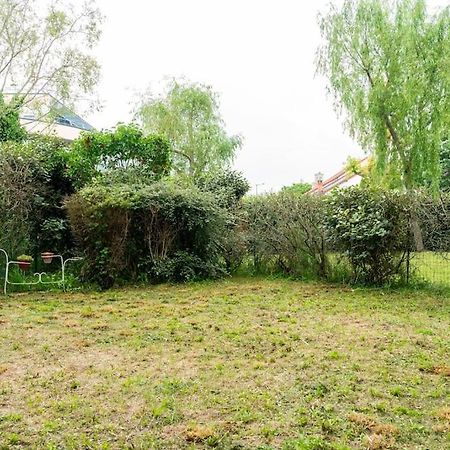 Appartement Avec Jardin Et Terrasse Pres De Paris Mantes-la-Jolie Exteriör bild