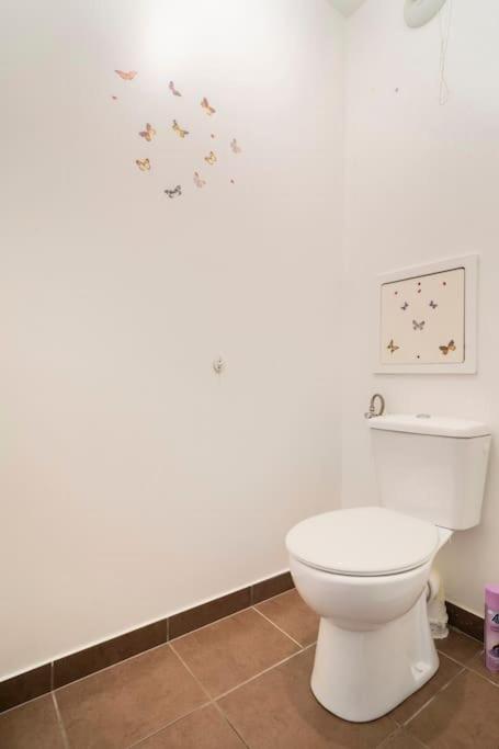 Appartement Avec Jardin Et Terrasse Pres De Paris Mantes-la-Jolie Exteriör bild